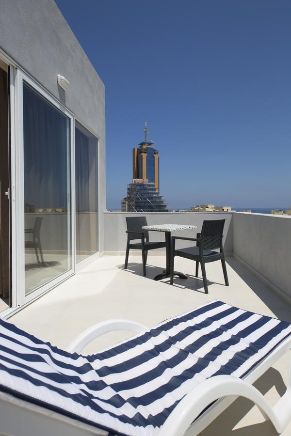 Sogdiana Guest House Saint Julian's Exterior photo